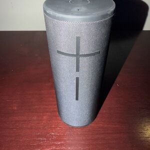 UE (Ultimate Ears) MegaBoom 3 Portable Bluetooth Speaker - Black